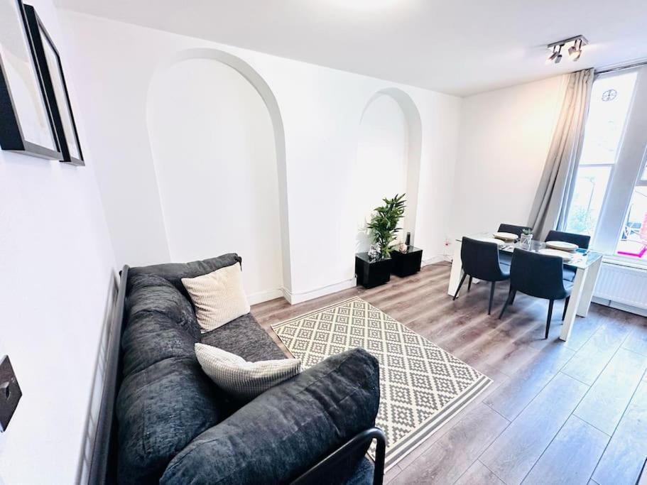 Luxury Flat Hyde Park Super Location For Tourists Apartment London Bagian luar foto