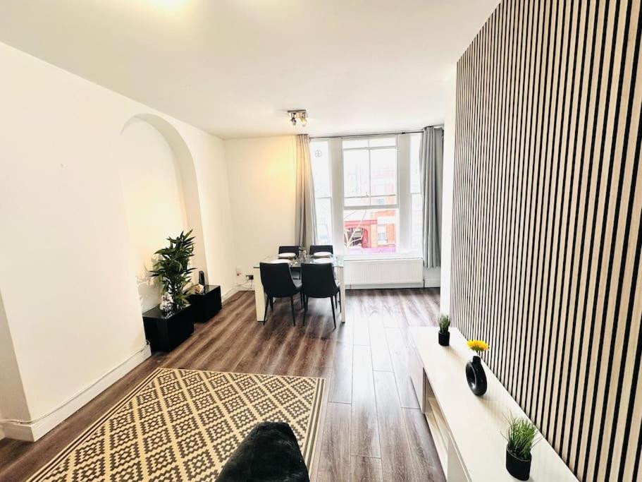 Luxury Flat Hyde Park Super Location For Tourists Apartment London Bagian luar foto