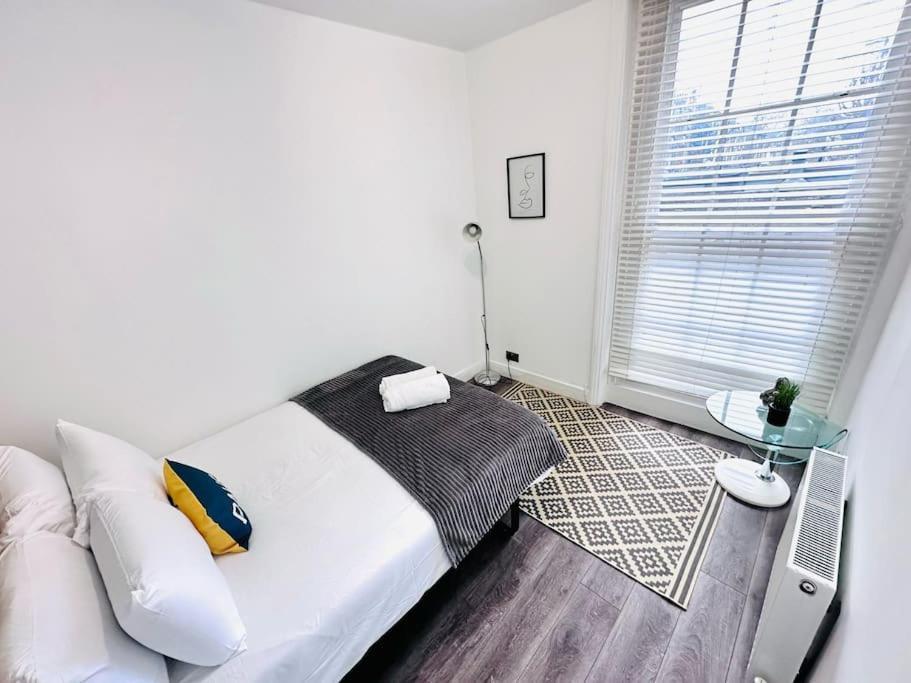 Luxury Flat Hyde Park Super Location For Tourists Apartment London Bagian luar foto