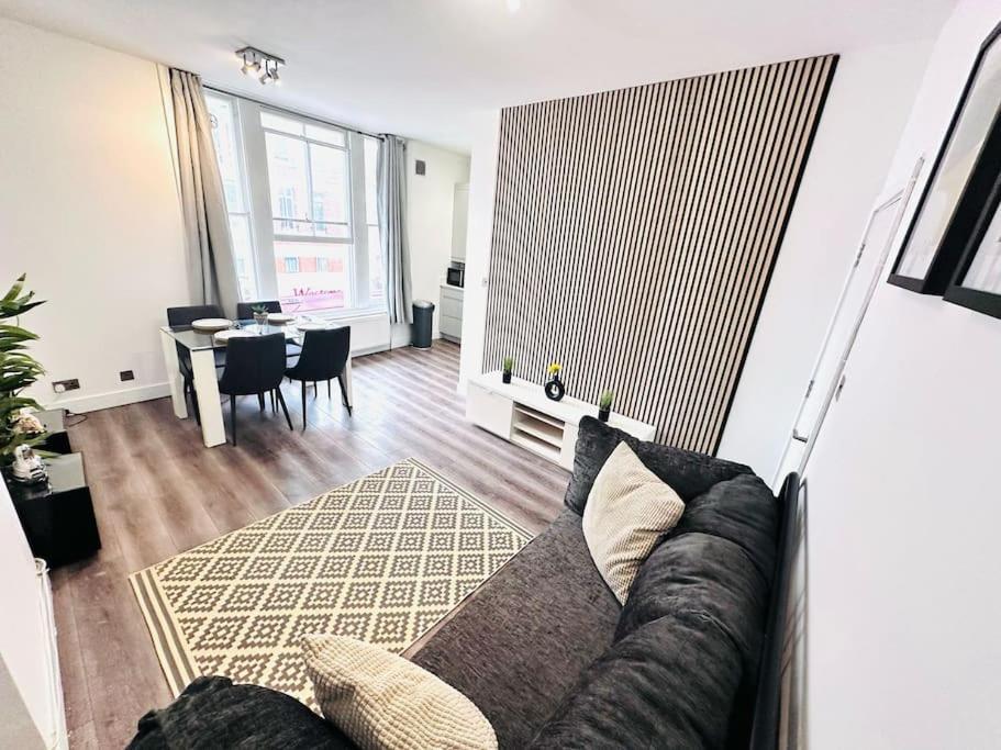 Luxury Flat Hyde Park Super Location For Tourists Apartment London Bagian luar foto